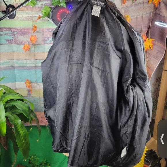 LeWORLD FINE LEATHERS vintage leather black coat, USA - Picture 6 of 6